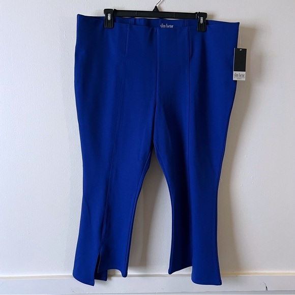 Slim Factor Pants by Investments Womens Size 3X Blue Crop Flare New NWT - Picture 1 of 4